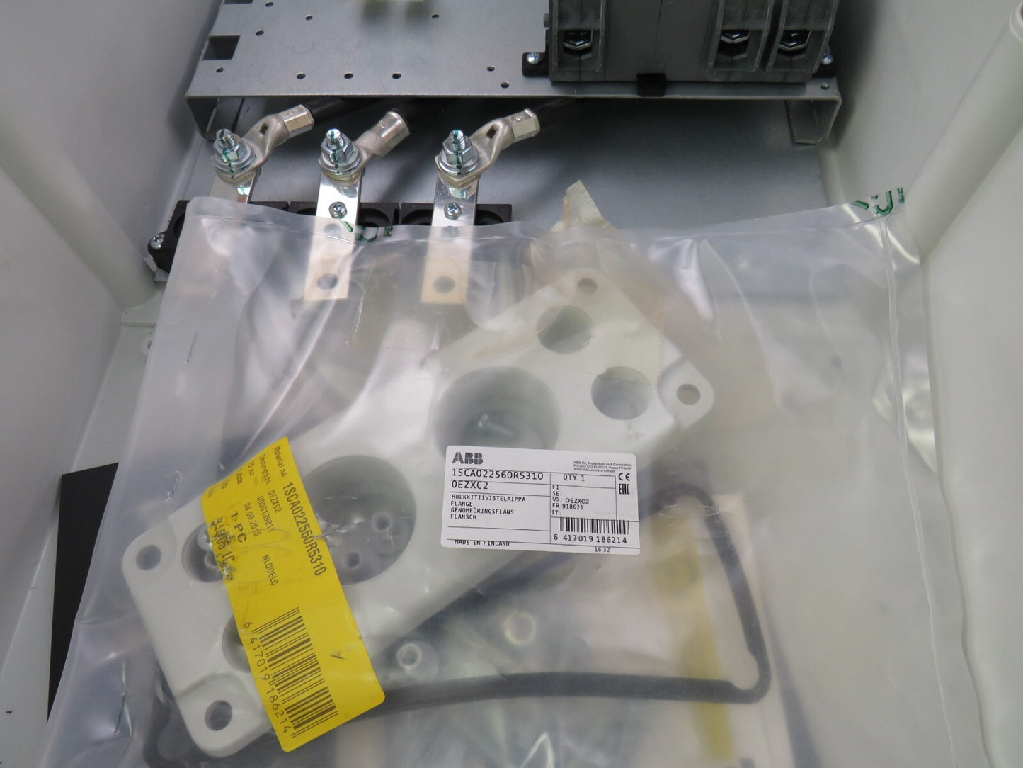 ABB OT160EGCC3A PLASTIC ENCLOSURE 1SCA022297R5890 TURVAKYKTIN OT160E3    New