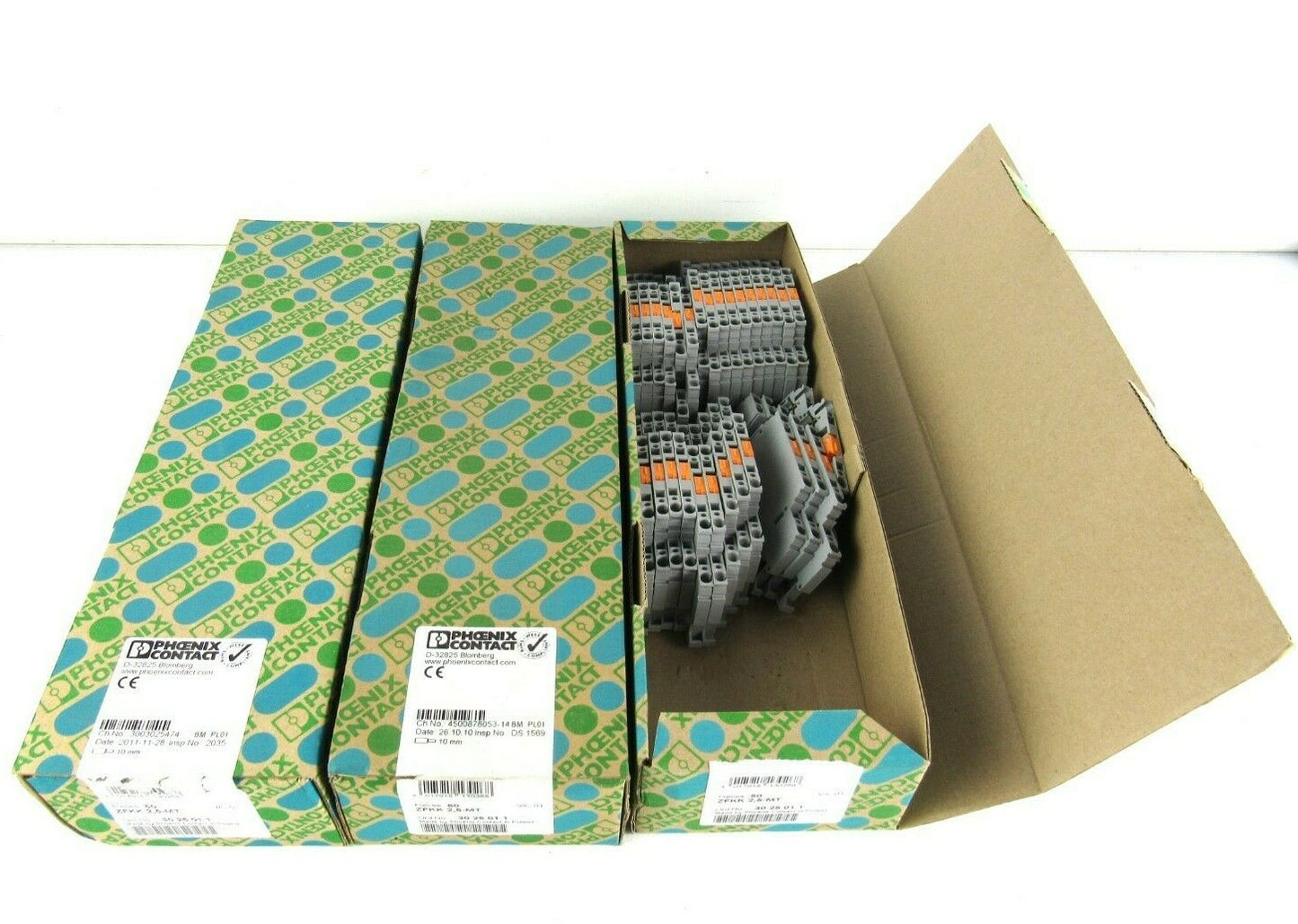 Lot of 131 pcs New Phoenix Contact 2FKK 2,5-MT 3025011 Terminal Block s