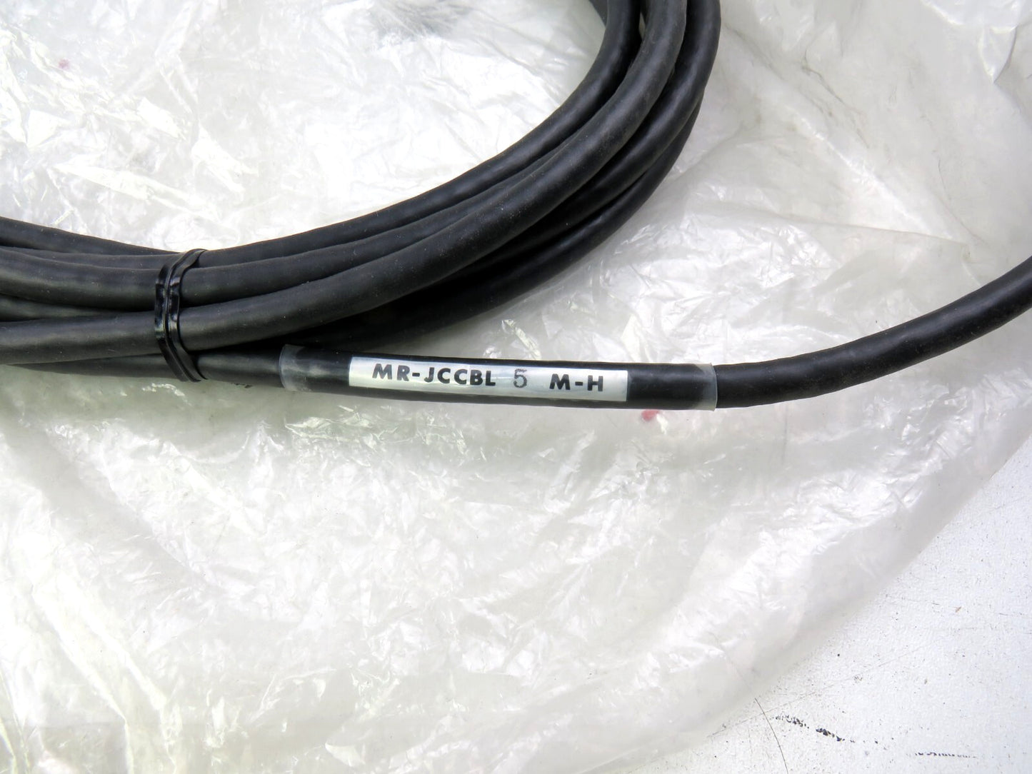 MITSUBISHI MR-JCCBL5M-H    New