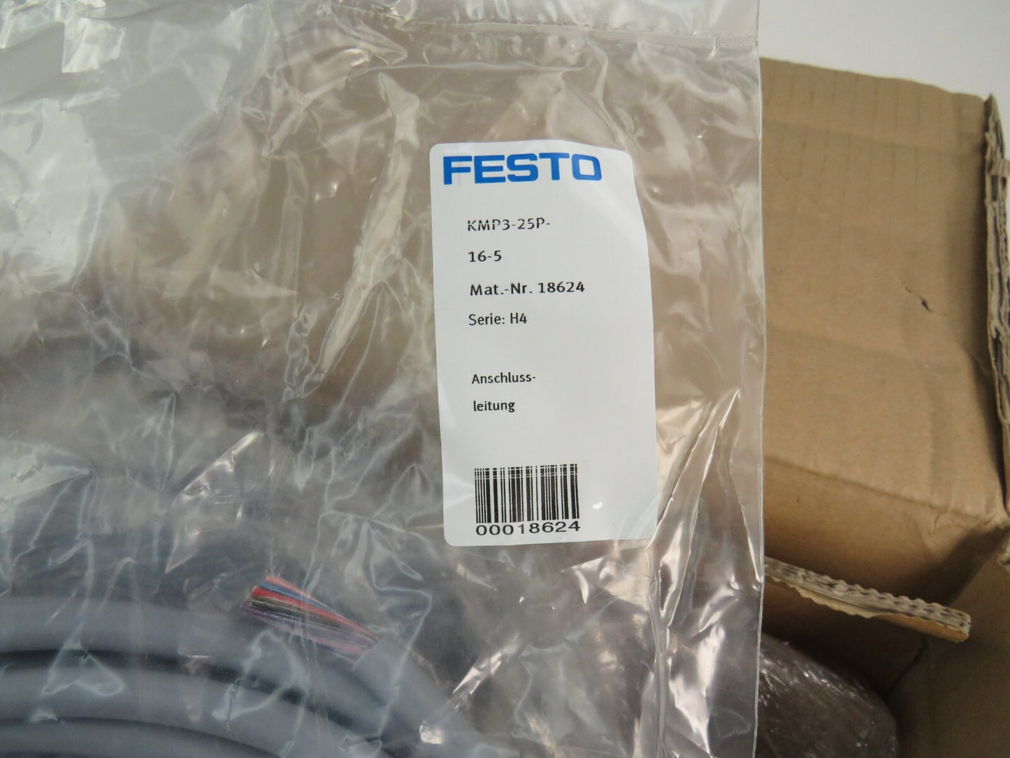 FESTO  CPV14-VI 18210 CPV14-GE-MP8 10P-14-8A-MP-N-V-8C+TURL + cable    New