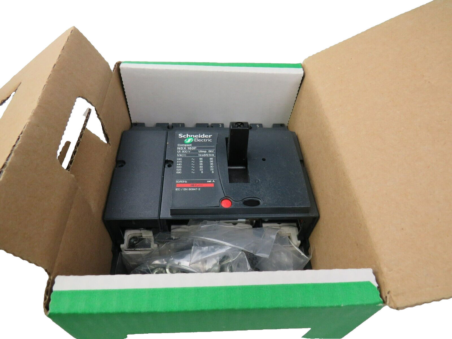 SCHNEIDER Electric Compact NSX LV430408  - NSX160F 4P SD    New