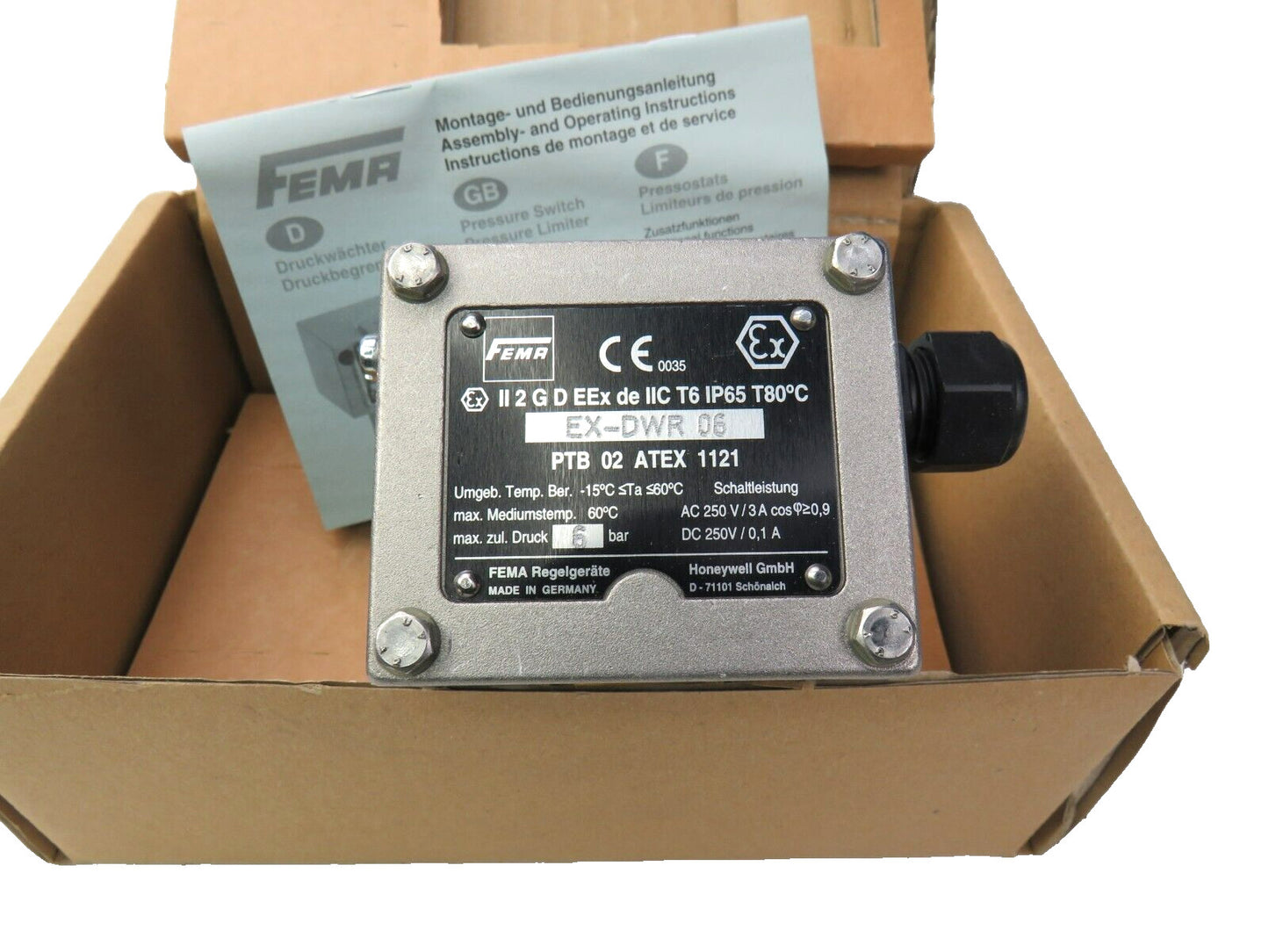 HONEYWELL FEMA EX-DWR06 PRESSURE SWITCH    New