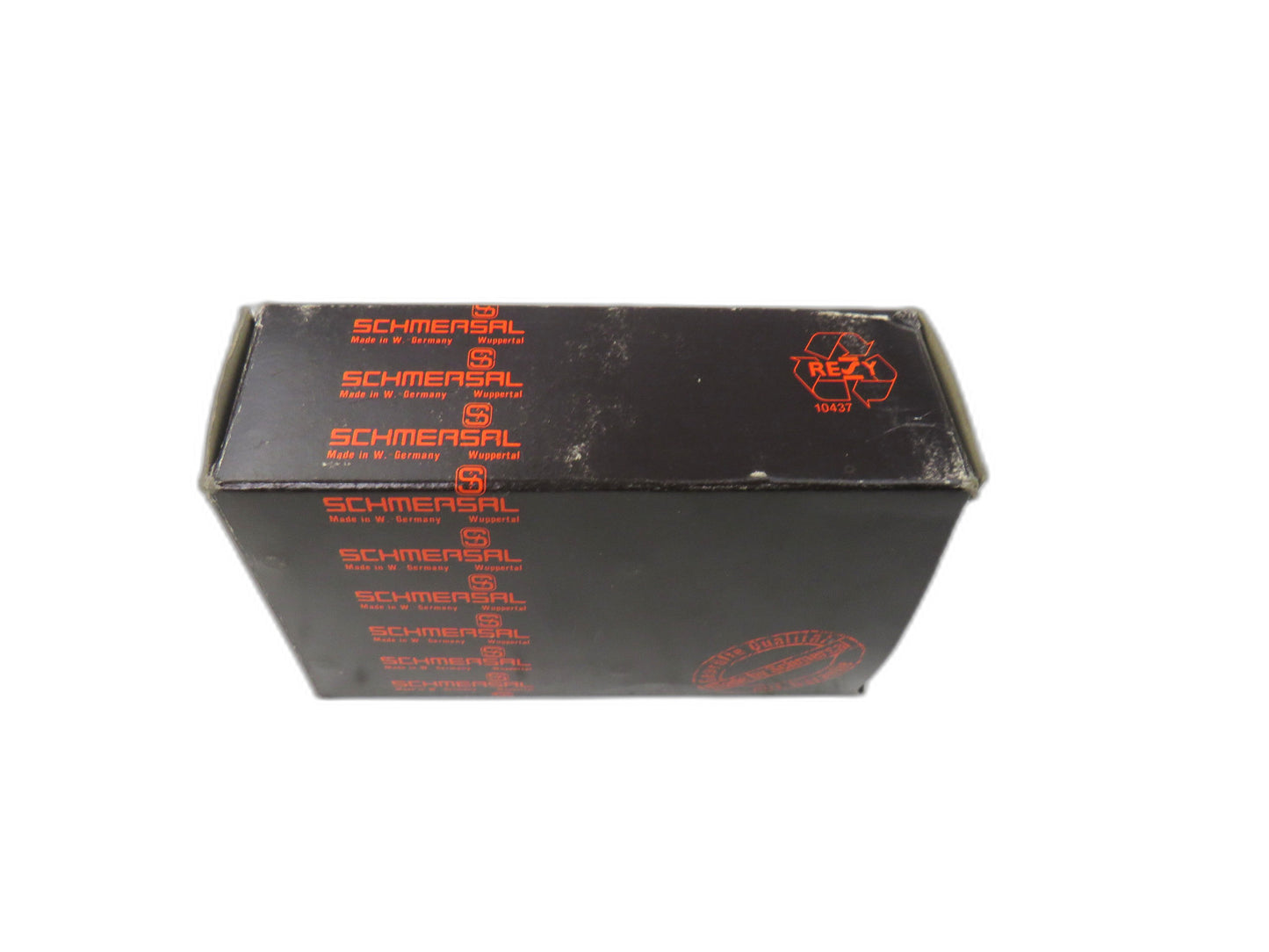 SCHMERSAL TR3335-11Z-M20 TR335-11Z-RMS TR335-12Z 1070644000    New