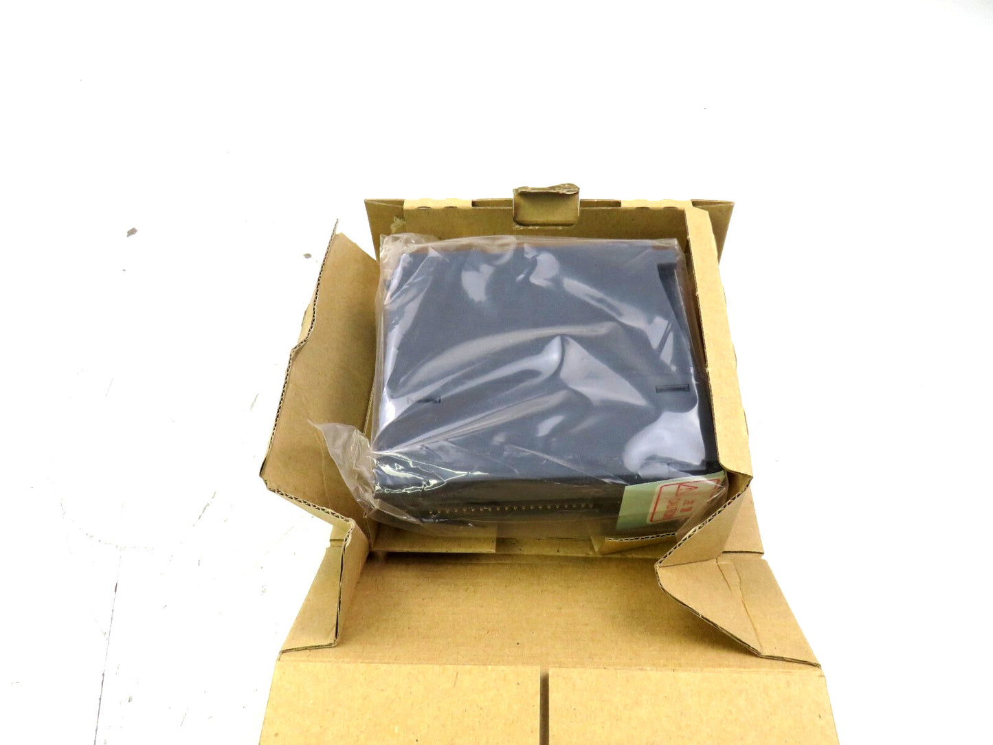 MITSUBISHI  QD62E    New