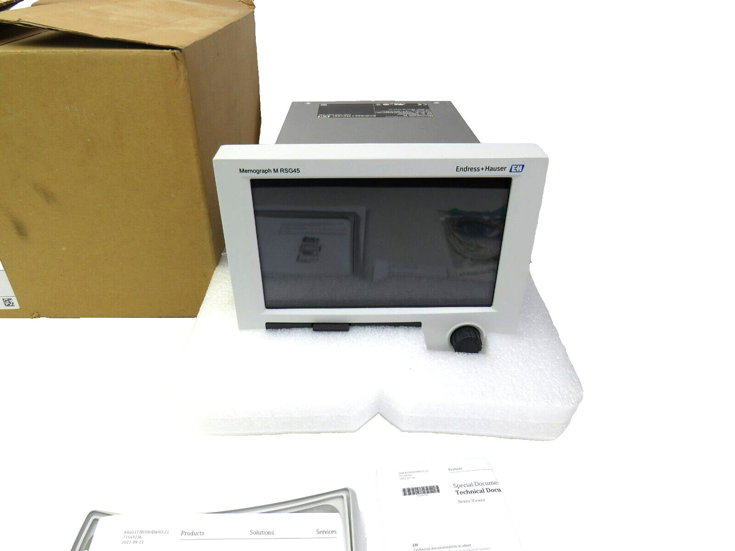 ENDRESS+HAUSER RSG45-41N4/0 3024080076/0010 Memograph M    New