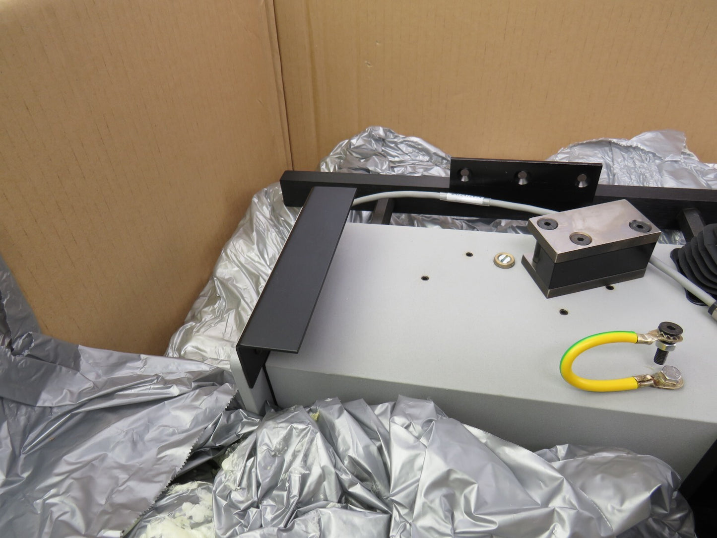 MAXCESS FIFE NW-6400210 FIFE-500 WEB GUIDING SYSTEM SIZE=3 L=300 F=400      New