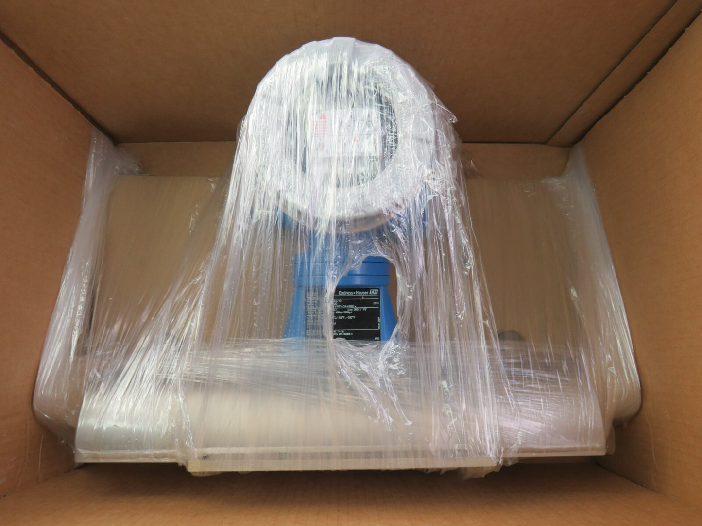 ENDRESS+HAUSER PROMASS 83 A 83A04-5C84/101 DN4 1/ 8" MASS FLOW METER FLOWMETER
