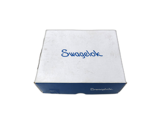 SWAGELOK  SS-10M0-1-8  Lot of 15 New