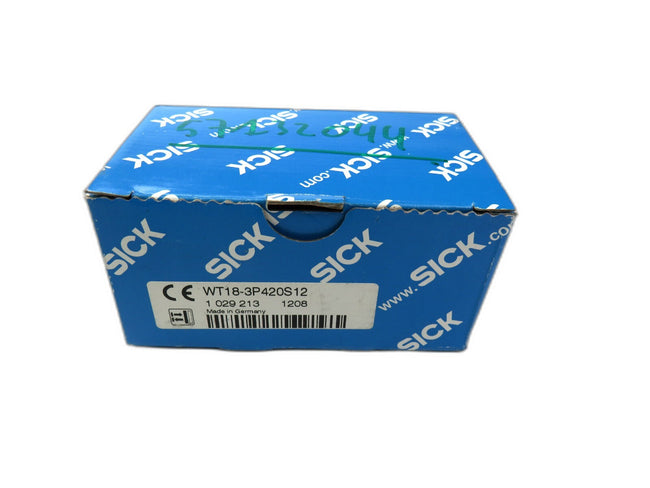 SICK WT18-3P420S12 1029213    New