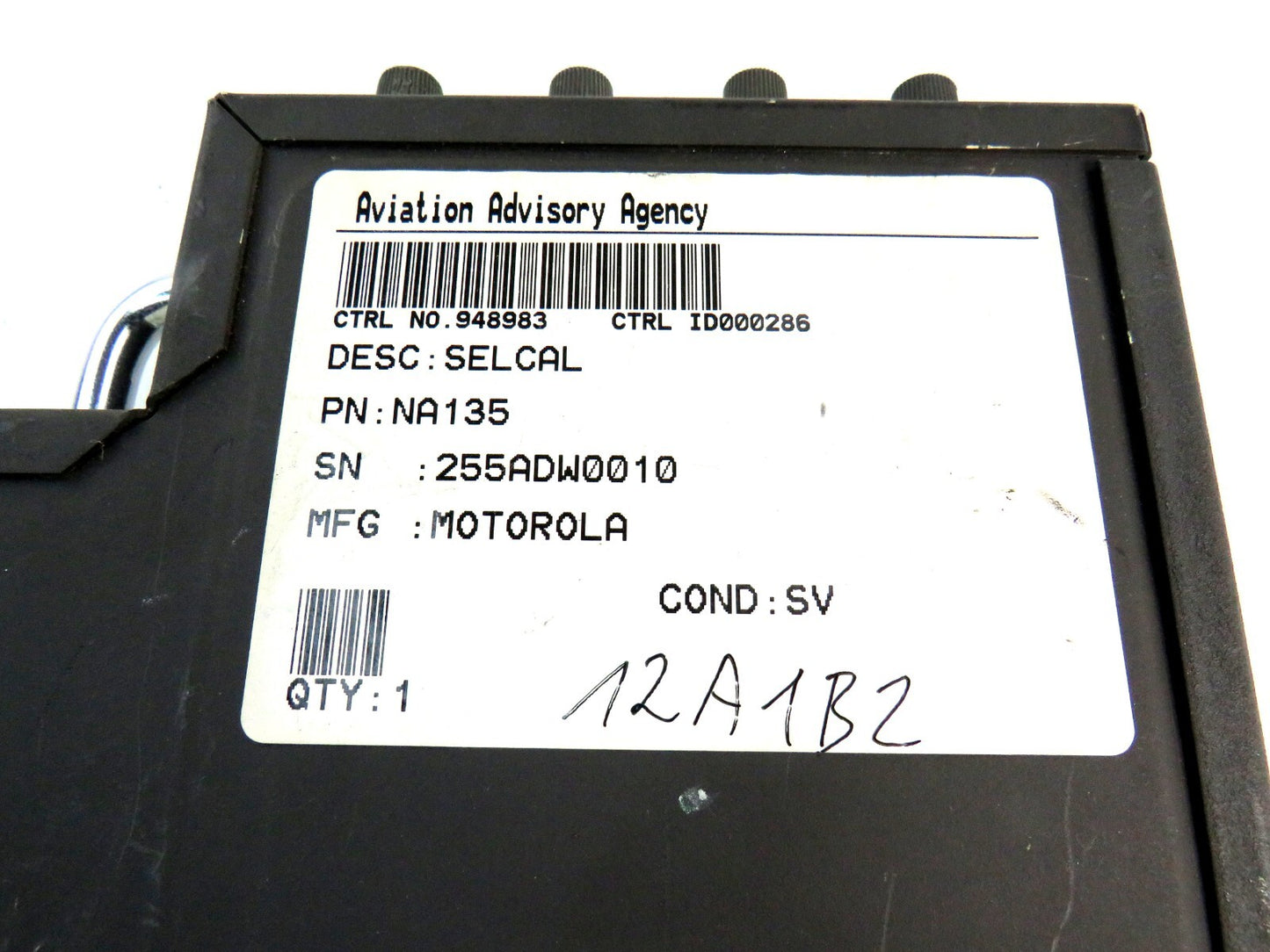 MOTOROLA  SELCAL NA135  AIRCRAFT VHF UNIT    New