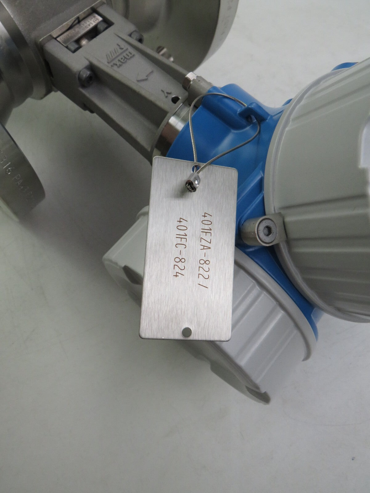 Endress+Hauser  7F2B80-BGACCB1AAS9+ PROWIRL F 200 7F2B80-CUD6/115   New