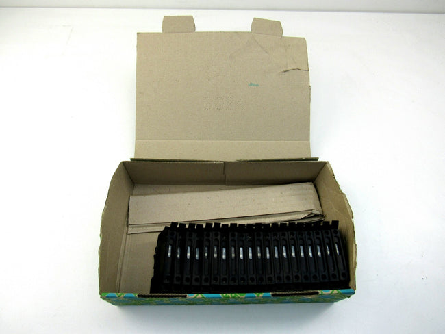 PHOENIX CONTACT UK 6,3-HESILED 24 3004265 CONTACT BLOCK New  lot of 20