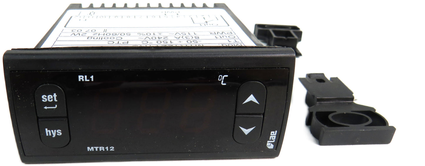 LAE MTR12  MTR122T1RU RL1 TEMPERATURE CONTROLLER WITH T1 L200 SENSOR    New