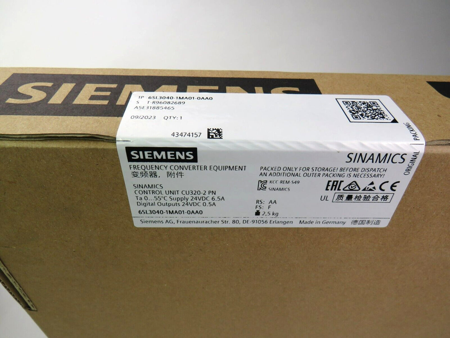 SIEMENS 6SL3040-1MA01-0AA0 FREQUENCY CONVERTER    New