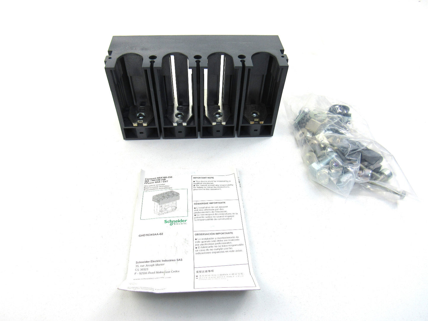 SCHNEIDER ELECTRIC  LV431060 NSX100-250 ONE PIECE SPREADER  New