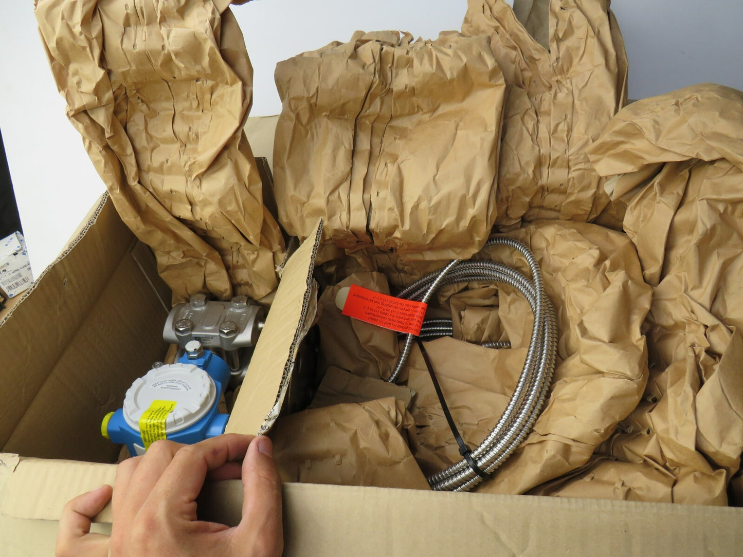 ENDRESS+HAUSER  FMD78-1XJD4/0 DELTABAR S 52017195 FMD78-BBA7F31AR1UA+Z1    New