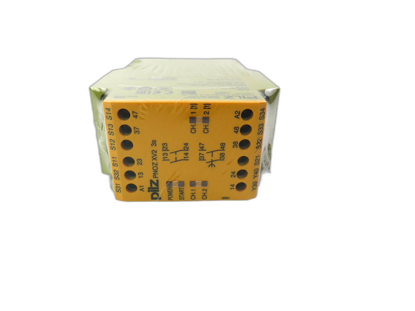 PILZ  774505   PNOZ XV2   New