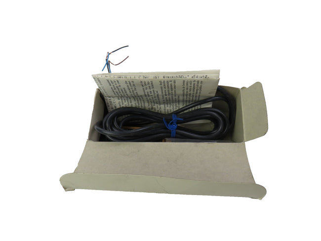 Omron  E3s-DS30B41    New