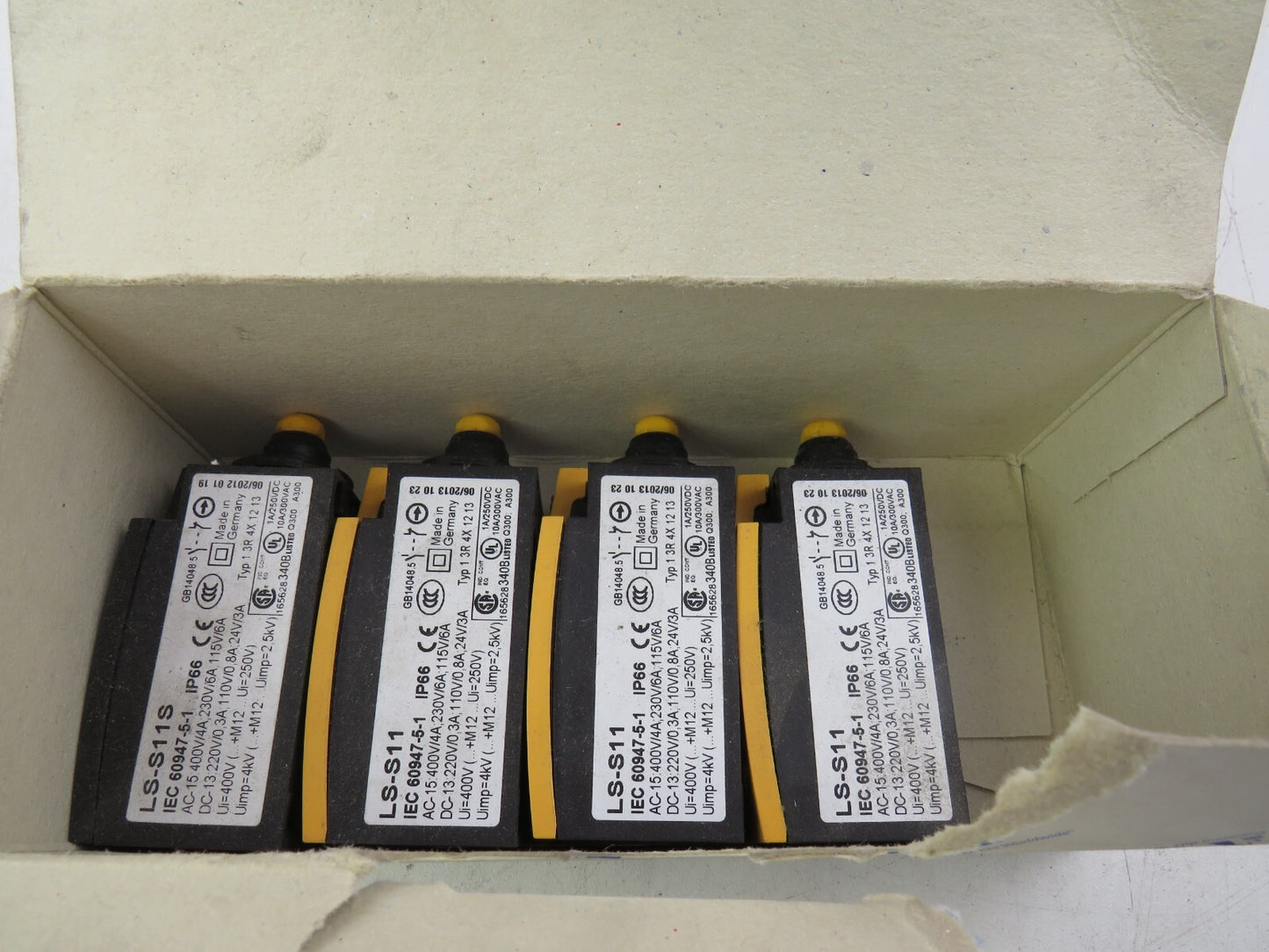 Eaton Moeller LS-S11    New