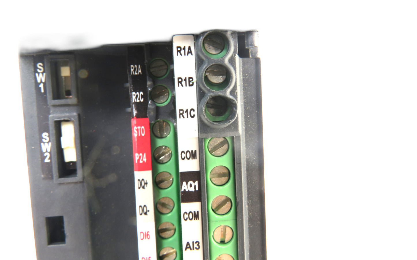 SCHNEIDER ELECTRIC ATV320U04N4B AC SPEED DRIVE 096638