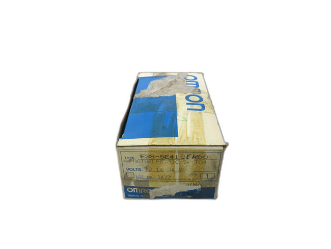 Omron  E3s-5E41 PHOTOELECTRIC SWITCH   New