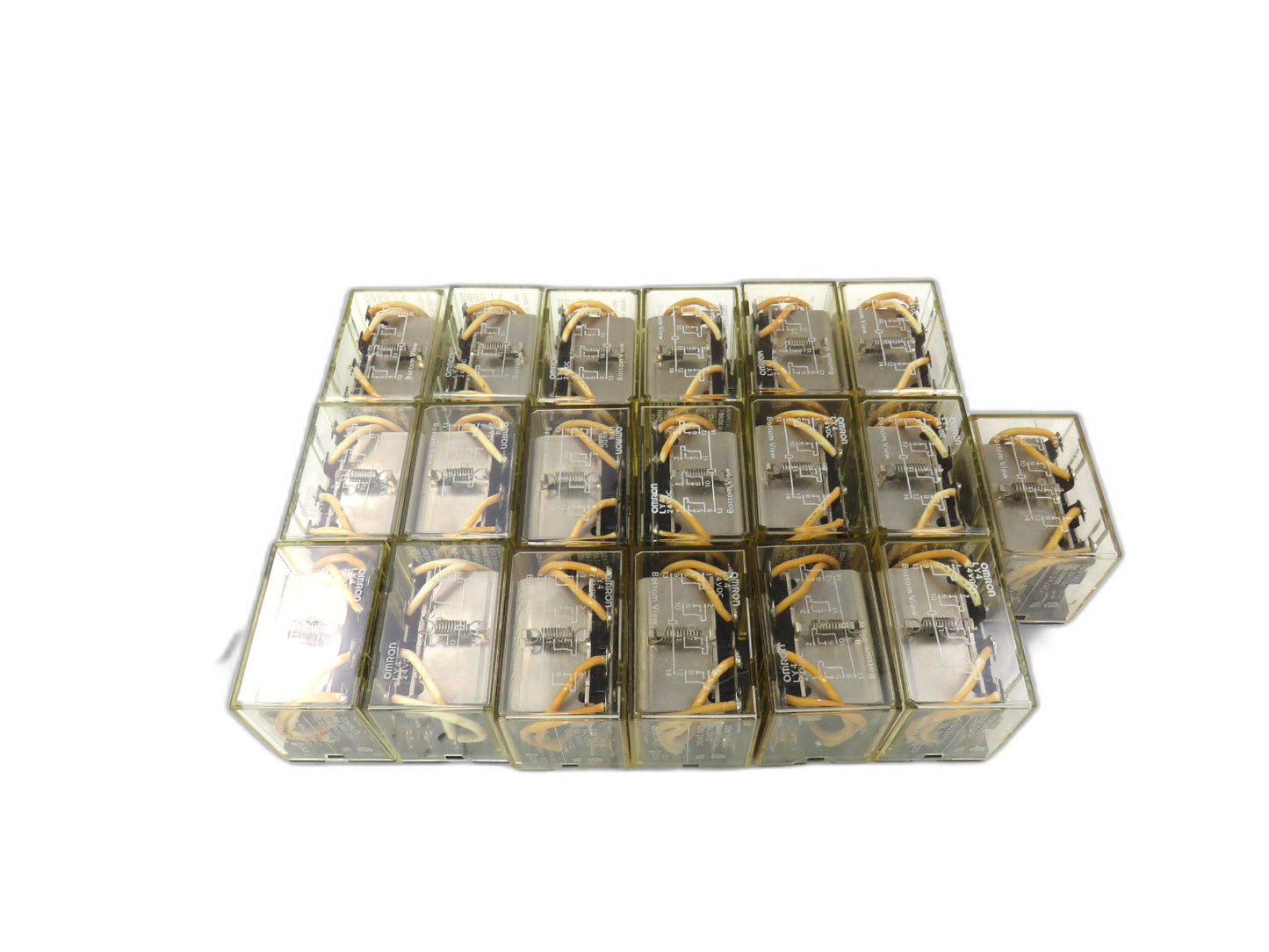 OMRON  LY4 LY 4 Lot of 19 New