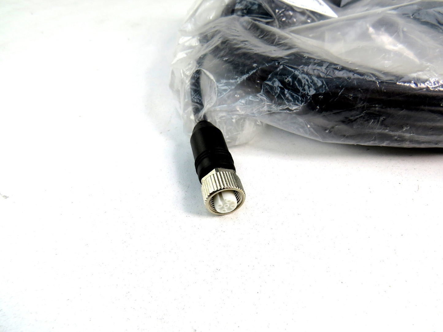 LEUZE ELECTRONIC S-M12-5A-P1-100 connecting cable     New