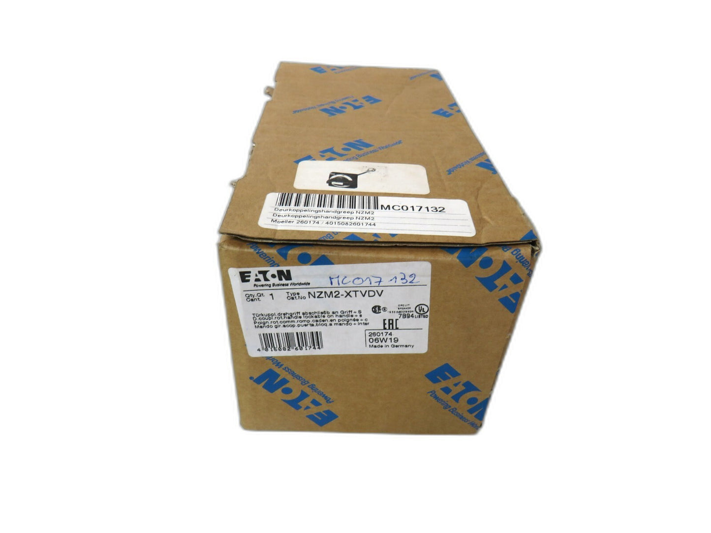 EATON  NZM2-XTVDV    New