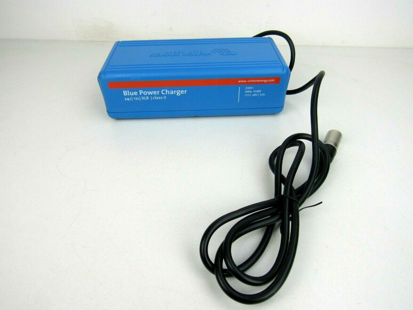 New Victron Energy Blue Power Battery Accu Charger 24V 12A Class-II XLR plug