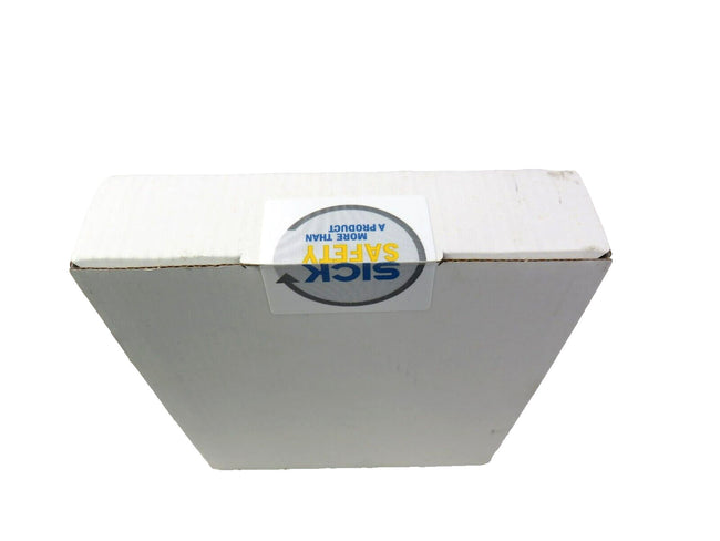 SICK 1044125 FX3-XTIO84002    New
