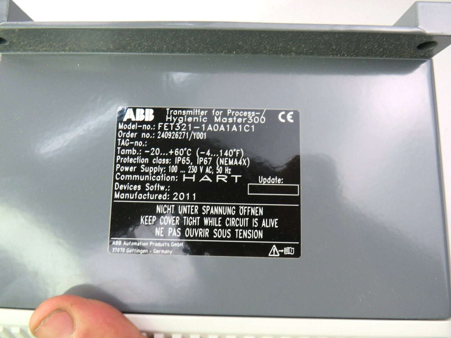 ABB FET321-1A0A1A1C1 240926271/Y001 Transmitter for Process Hygienic Master