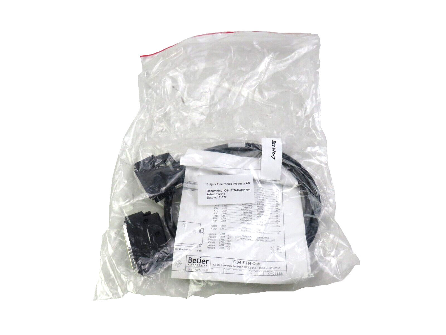 MITSUBISHI BEIJER Q64-STN CAB/1M Q64-STN CAB 1M    New