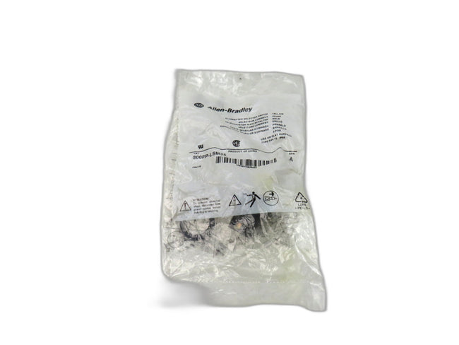 ALLEN-BRADLEY  800FP-LSM35    New