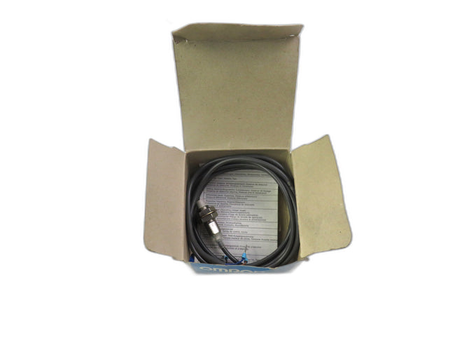 OMRON  E2EG-X5MC1 2M    New