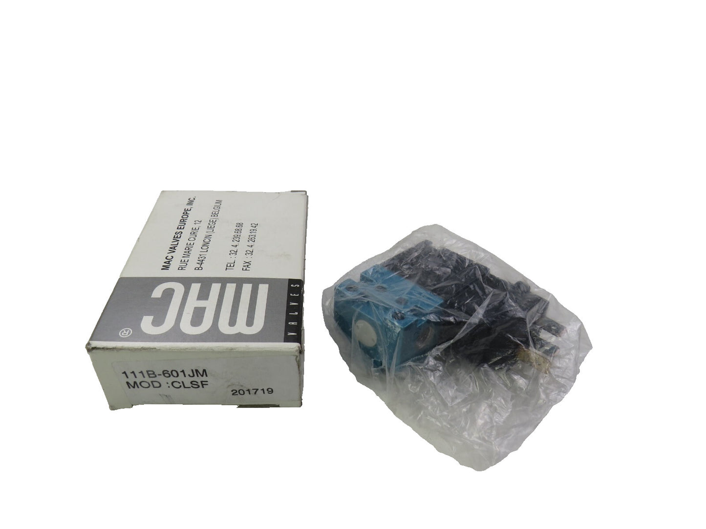 MAC  111B-601JM    New