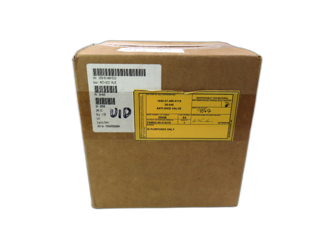 NSN 1650-01-480-5119 39-045 Hydraulic Servo Valve 1056350 New